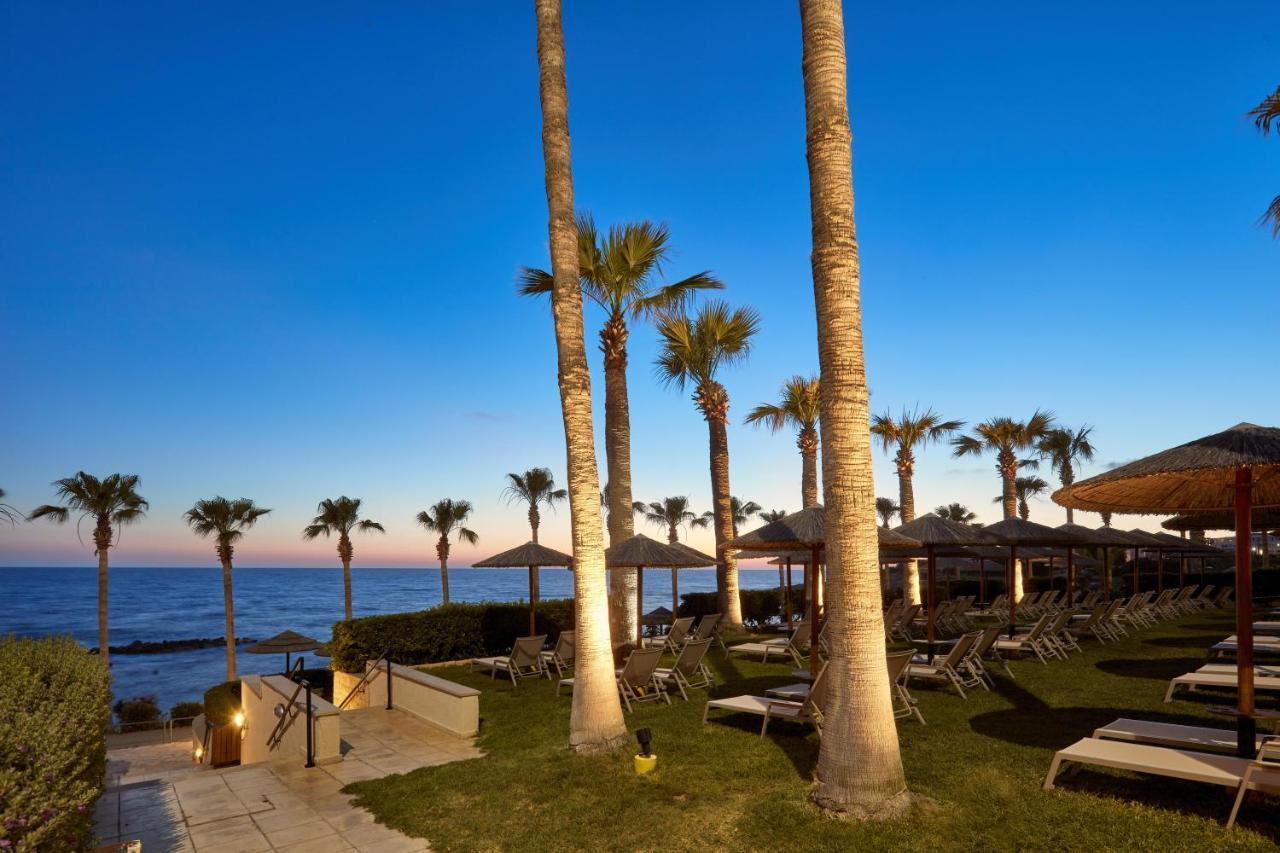 Atlantica Golden Beach Hotel - Adults Only Paphos 外观 照片